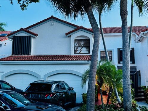apt-714-3500 Magellan Cir, Aventura, FL, 33180-3757 | Card Image