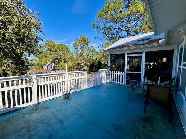 1464 Alligator Dr, House other with 3 bedrooms, 2 bathrooms and null parking in ALLIGATOR POINT FL | Image 24