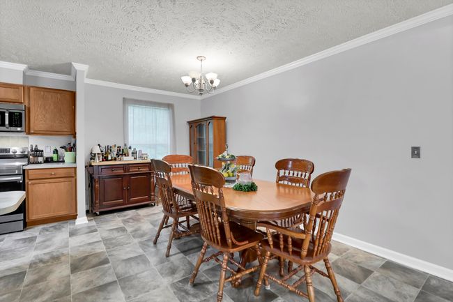 320 E Poplar | Image 18