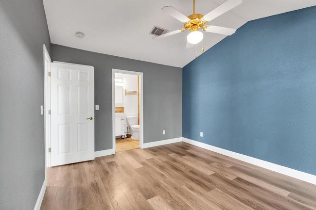 112 Prairie Springs Loop, House other with 2 bedrooms, 2 bathrooms and 2 parking in Georgetown TX | Image 16