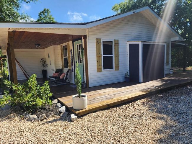 603 Nw 3 Rd St, House other with 3 bedrooms, 2 bathrooms and 2 parking in Carrabelle FL | Image 5
