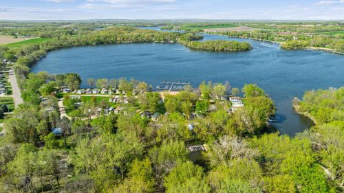 trlr-2-18096 Browns Lake Rd, Richmond, MN, 56368-8533 | Card Image