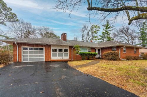1003 S Skyline Drive, Carbondale, IL, 62901 | Card Image
