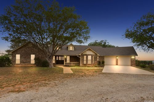 10742 New Sulphur Springs Rd, San Antonio, TX, 78263-9644 | Card Image
