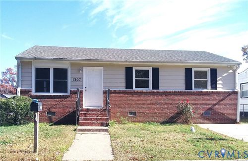 1307 New York Ave, Hopewell, VA, 23860-6313 | Card Image