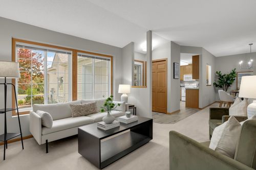 18519 Orchard Trl, Lakeville, MN, 55044-6621 | Card Image