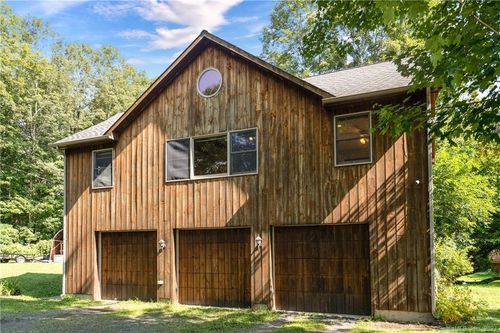 222 State Route 37, New Fairfield, CT, 06812-3205 | Card Image