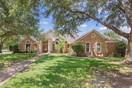 800 Granite Ln, Lorena, TX, 76655-3626 | Card Image