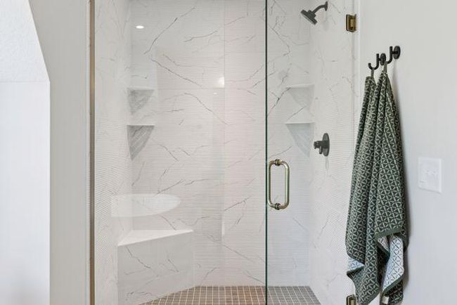 Owner's bath | Image 44