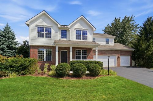 5817 Edgebrook Dr, Galena, OH, 43021-8052 | Card Image