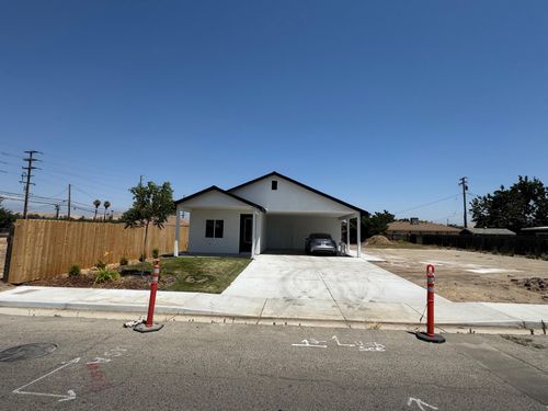 172 N Waukesha St, Porterville, CA, 93257-3022 | Card Image