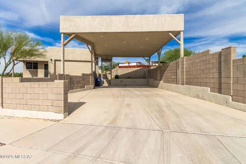 9605 E 31st St, Tucson, AZ, 85748-8109 | Card Image