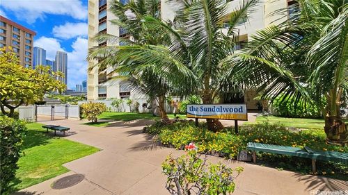 1006-910 Ahana Street, Honolulu, HI, 96814 | Card Image