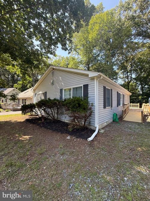 33135 Woodland Ct N, LEWES, DE, 19958-5225 | Card Image