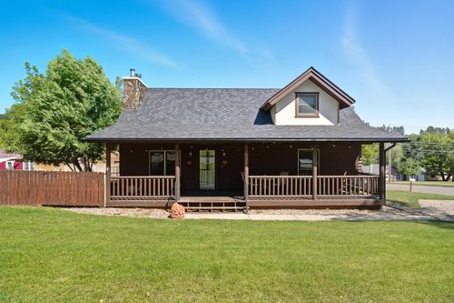 631 Sherman St, Sturgis, SD, 57785-1635 | Card Image