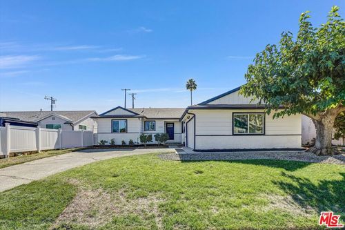 23130 Hartland St, West Hills, CA, 91307-2504 | Card Image