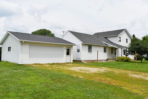 319 S 3rd St, Osage, IA, 50461-1047 | Card Image