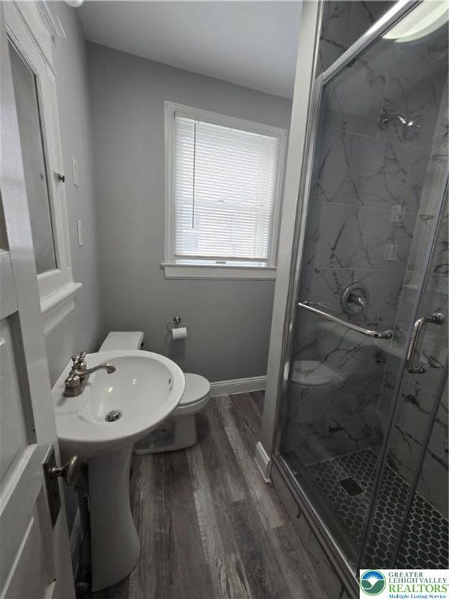 2 - 612 W Broad St, Condo with 1 bedrooms, 1 bathrooms and null parking in BETHLEHEM PA | Image 4
