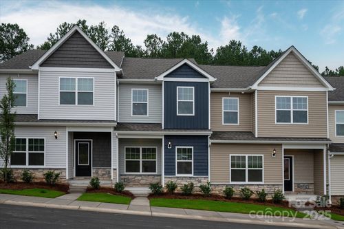 1310 Principal Featherstone Ave, Gastonia, NC, 28052-1513 | Card Image