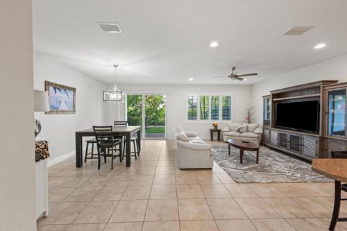 180 Sword Fern Pl, Wellington, FL, 33414-6517 | Card Image
