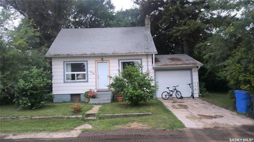 304 Glasgow Ave, Saltcoats, SK, S0A0B2 | Card Image