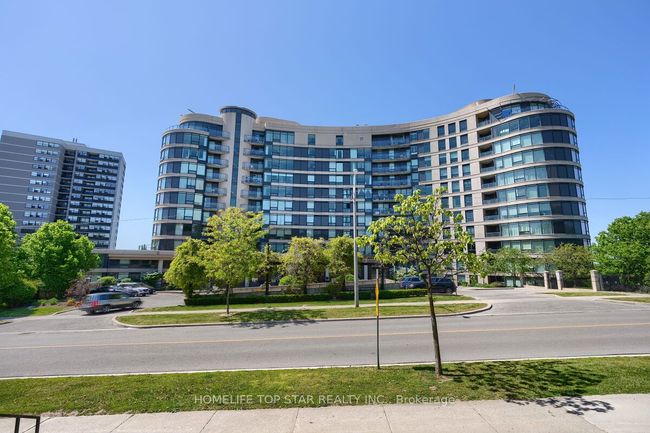 803 - 18 Valley Woods Rd, Condo with 2 bedrooms, 2 bathrooms and 1 parking in North York ON | Image 2