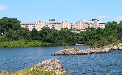 apt-3c-33 Bullocks Point Ave, Riverside, RI, 02915-5374 | Card Image