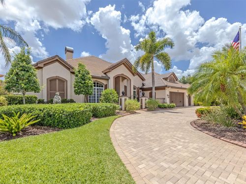 302 Stone Briar Creek Dr, Venice, FL, 34292-3171 | Card Image