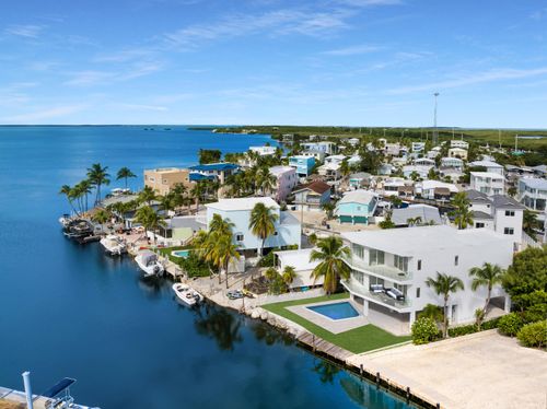 109 Ellington Ct, Tavernier, FL, 33070-2807 | Card Image