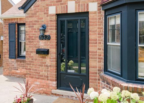 632 S Edison Ave, Royal Oak, MI, 48067-4052 | Card Image