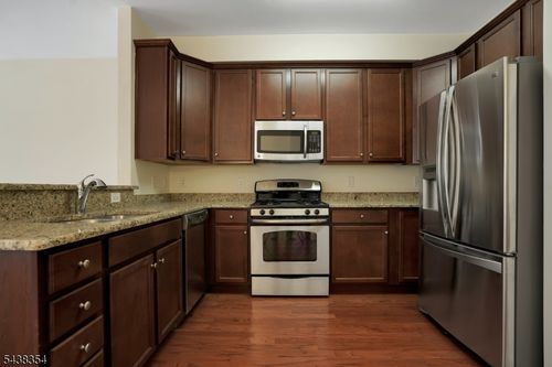 308 Rotando Way, Morris Plains, NJ, 07950-2953 | Card Image