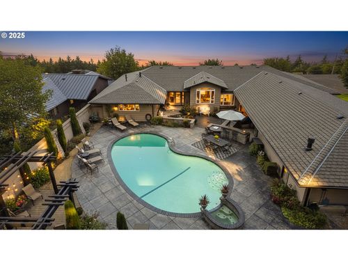 2582 Terrace View Dr, Eugene, OR, 97405 | Card Image