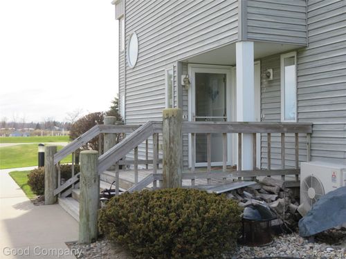 3129 E Midshipman Dr, Au Gres, MI, 48703-9212 | Card Image