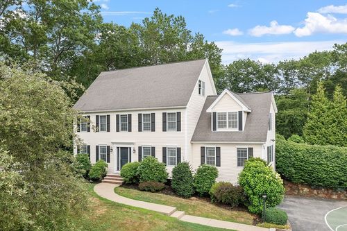 2 Hemlock Ln, Groveland, MA, 01834-2035 | Card Image