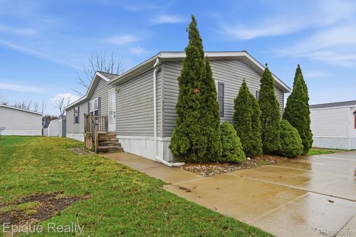 310 Greenwood Dr, Wixom, MI, 48393-3940 | Card Image