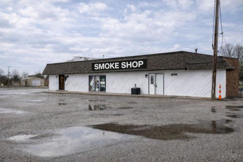 138 N Broad St, Fairborn, OH, 45324-4869 | Card Image