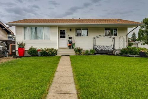 12 Mcphee Street, Red Deer, AB, T4N5T4 | Card Image