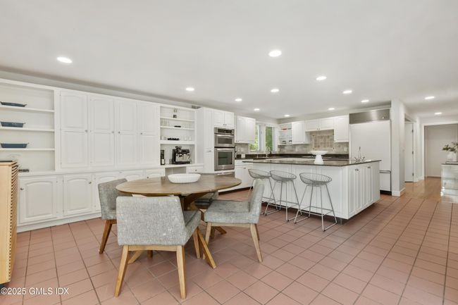 254 Stanwich Rd, House other with 4 bedrooms, 4 bathrooms and null parking in Greenwich CT | Image 14