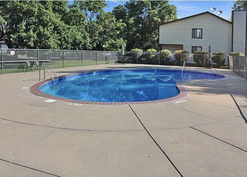 apt-203-2801 Flag Ave N, New Hope, MN, 55427-2464 | Card Image