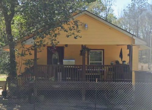 19040 Nottingham St, New Caney, TX, 77357-7676 | Card Image