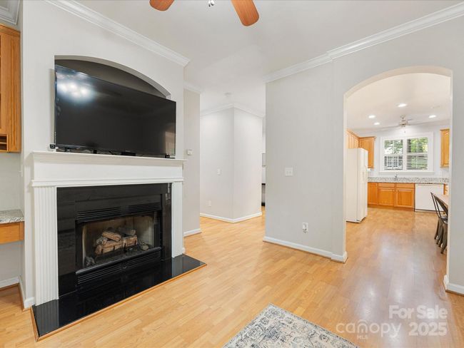 Family Room | Image 19