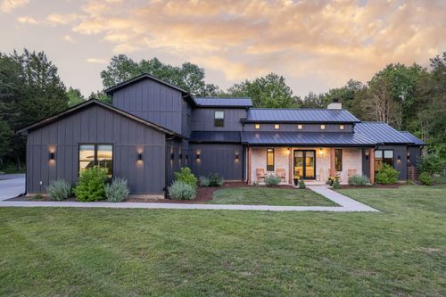 2195 Carpenter Bridge Rd, Columbia, TN, 38401-7615 | Card Image
