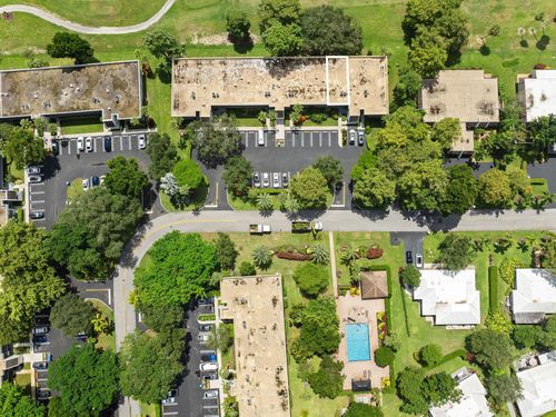 apt-201-800 E Cypress Ln, Pompano Beach, FL, 33069-4127 | Card Image