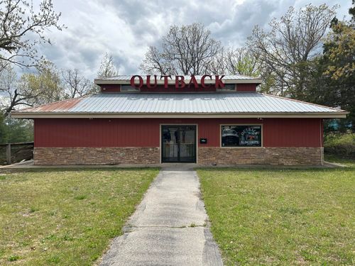 1926 Country Bluff Ct, Branson, MO, 65616 | Card Image