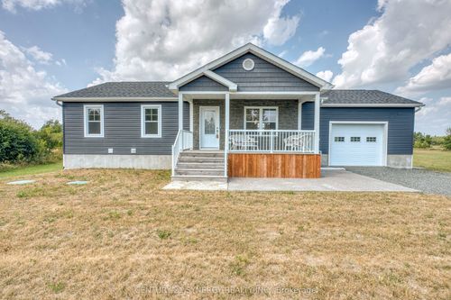 938 Drummond Concession 1, Perth, ON, K7H3C3 | Card Image