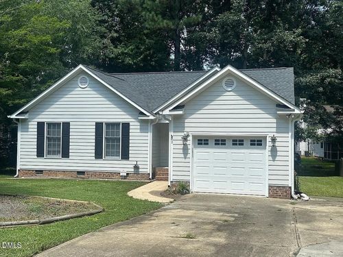 3529 Singleleaf Ln, Raleigh, NC, 27616-8764 | Card Image