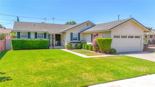 6796 San Bruno Dr, Buena Park, CA, 90620-3730 | Card Image