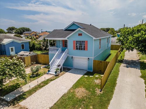 2315 36th St, Galveston, TX, 77550-7516 | Card Image