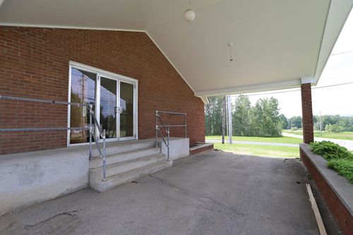 668 Prouty Drive, Derby, VT, 05829 | Card Image