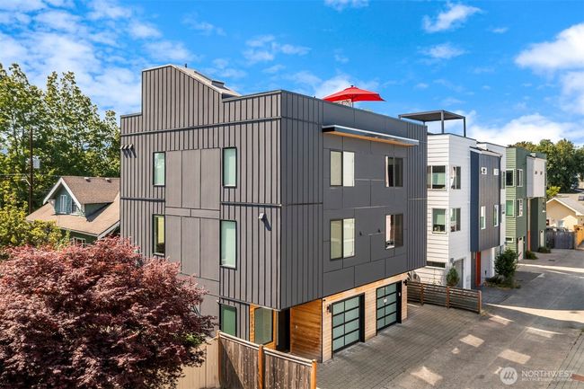 B - 8314 14 Th Ave Nw, Townhouse with 3 bedrooms, 4 bathrooms and 1 parking in Seattle WA | Image 37